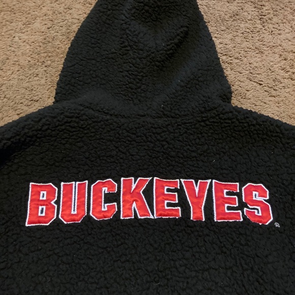 PINK Buckeyes Sherpa - Picture 9 of 13